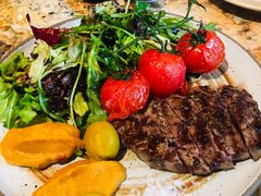 肉眼牛排色拉-BROWNSTONE布朗石西班牙餐厅(富城店)