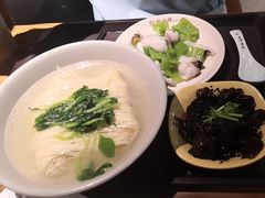 -拱北楼(皇亭广场店)