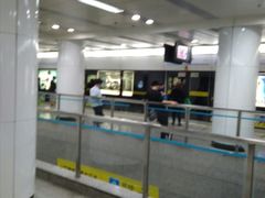 -陆家浜路(地铁站)