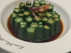-桂满陇·手作小笼包&江南叫花鸡(中山公园店)