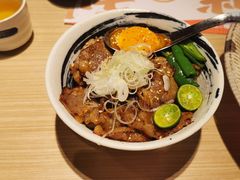 酱烧月见牛五花丼饭-堂本家·二代目·炸猪排(Express东海店)