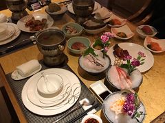 -雍和会海鲜姿造自助(湖东路店)