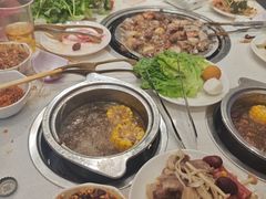 -蜀小北旋转小火锅·烤肉(金轮双子星优惠店)