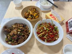 -笨罗卜浏阳菜馆(太平街店)
