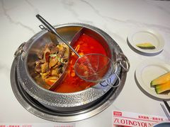 -左庭右院鲜牛肉火锅(环球港店)