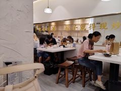 大堂-李与白包子铺(桐梓林店)