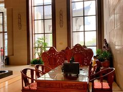 -岳阳阿波罗御庭酒店(岳阳楼区南湖广场店)