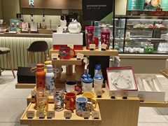 -星巴克臻选(上海中环广场2F店)