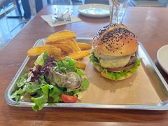 -UPPER KITCHEN(延安路店)