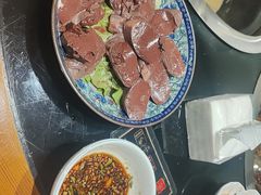 -东北农家院·铁锅炖(莘庄店)