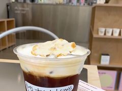 -HUGS coffee(东区店)