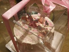 -爱上花开·蛋糕·安佳动物奶油轻奢私人定制(凯德店)