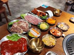 -·缸桶屋·韩式牛肋条自助烤肉(西湖D11店)