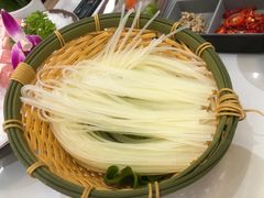 -喃喃椰·糟粕醋椰子鸡火锅(七堡花园店)