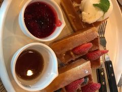 -Common Table · Brunch & Coffee