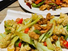 花菜炒肉饭-四姐妹东北饺子(沙尾路店)