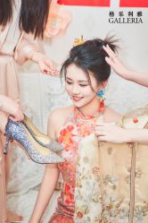 -衣贝姿婚纱礼服馆