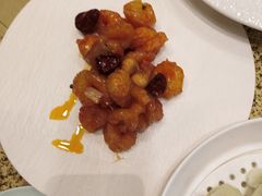 宫爆虾球-鹊华居·地道鲁菜·海鲜·融合味(大明湖店)