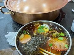 -朴小妹人参鸡汤火锅(长白山万达店)