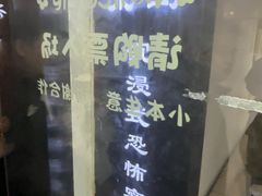 -荒岛实景沉浸密室(江汉路1店)