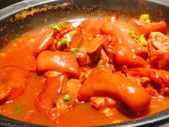 红烧猪脚-松沪名灶·豆浆鱼头·新上海菜(飞航吾悦广场店)