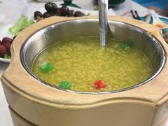-三江源美食城