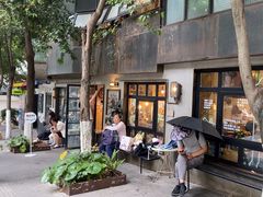-橡皮书店(翠湖北路店)