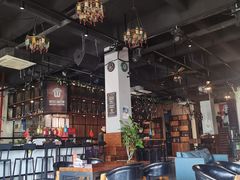 大堂-谁的咖啡·简餐(甪直店)