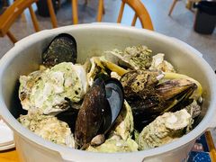 锑锅蒸生蚝-蚝英雄·自助烤蚝(建设路店)