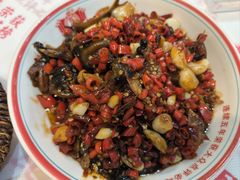 -堂瓦里·33年传统赣菜(第一街区店)