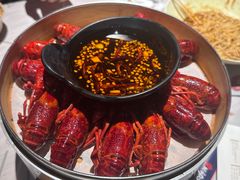 -巴厘龙虾·榜首油焖大虾(音乐学院·沿江酒馆店)