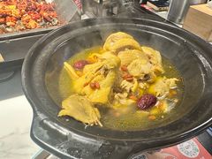 -江边城外烤全鱼(世茂广场店)