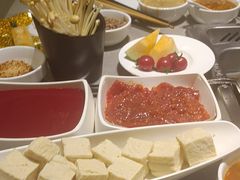 -海底捞火锅(宝龙广场夜宵主题店)