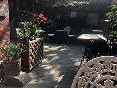 -古董花园(思南路42弄小区店)