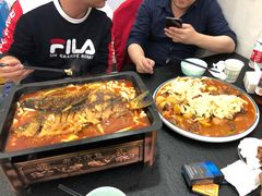 -撒拉人家.酸菜牦牛肉火锅