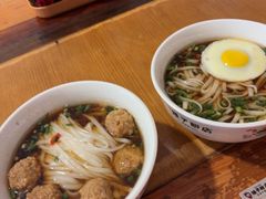 -矮子粉店1985·长沙米粉(湘春路店)