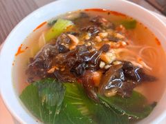 -上海佘山世茂艾美酒店