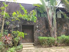 -三亚亚龙湾五号度假别墅酒店