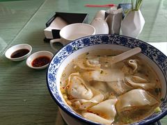 -上海浦东假日酒店逸庭咖啡厅