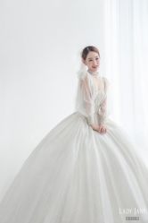 -Lady  Jane高端婚纱礼服馆