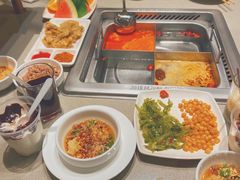 -海底捞火锅鲜切牛肉主题店(长寿路店)