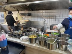 -老新隆牛肉锅贴(新街口店)