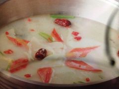 药膳天麻鱼-汉水缘鲜鱼庄(黄雁村店)