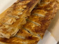 牛肉红萝卜锅贴-大眼锅贴水饺(河东店)
