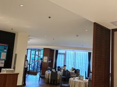 -静之湖湖畔餐厅