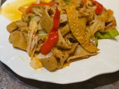 -贯贯吉·清真餐厅(浙江中路店)