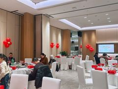 -泓历皇朝酒店(东亭店)