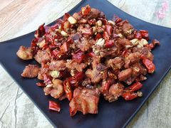 -扒虾小妹儿麻辣海鲜(宏图街店)