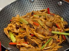 干锅高山笋煨腊肉-辣可可·小炒黄牛肉(望京凯德MALL店)
