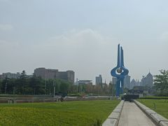 -泉城广场